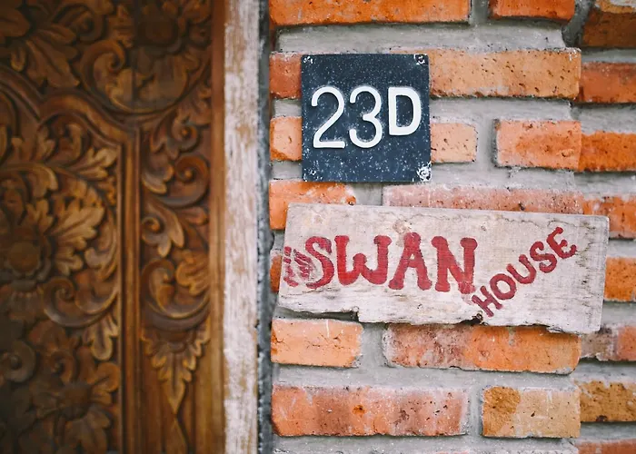 Casa de hóspedes Swan House 2*