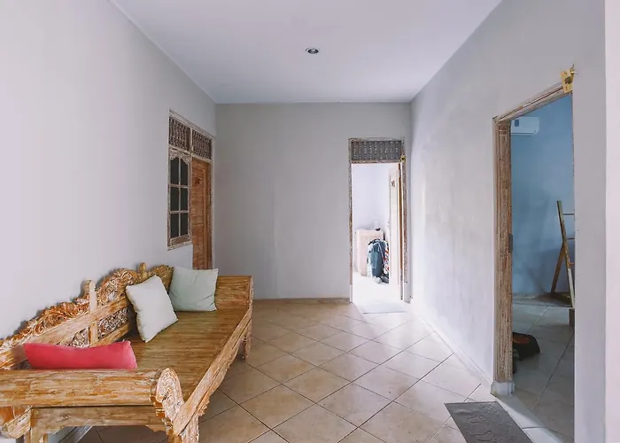 Swan House Canggu